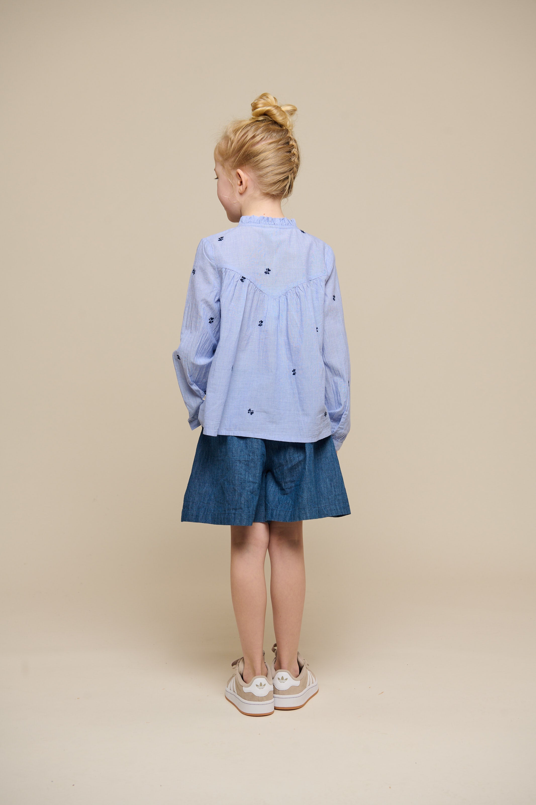Uitlopende lichte denimshorts - Tween - Blue Denim | 101084 Isabella