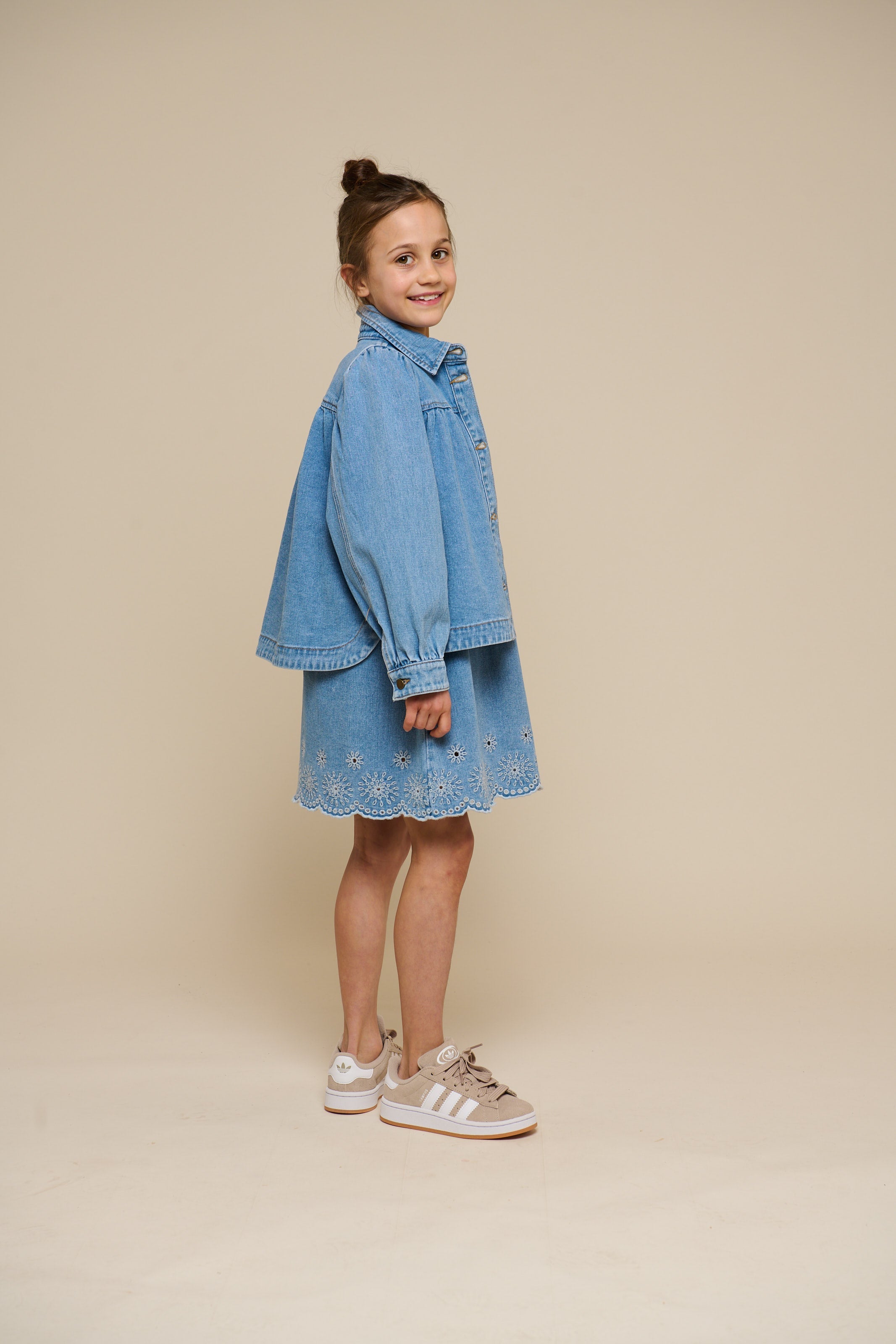 Geborduurde denim minijurk - Tween - Light Blue Denim | 101019 Vera