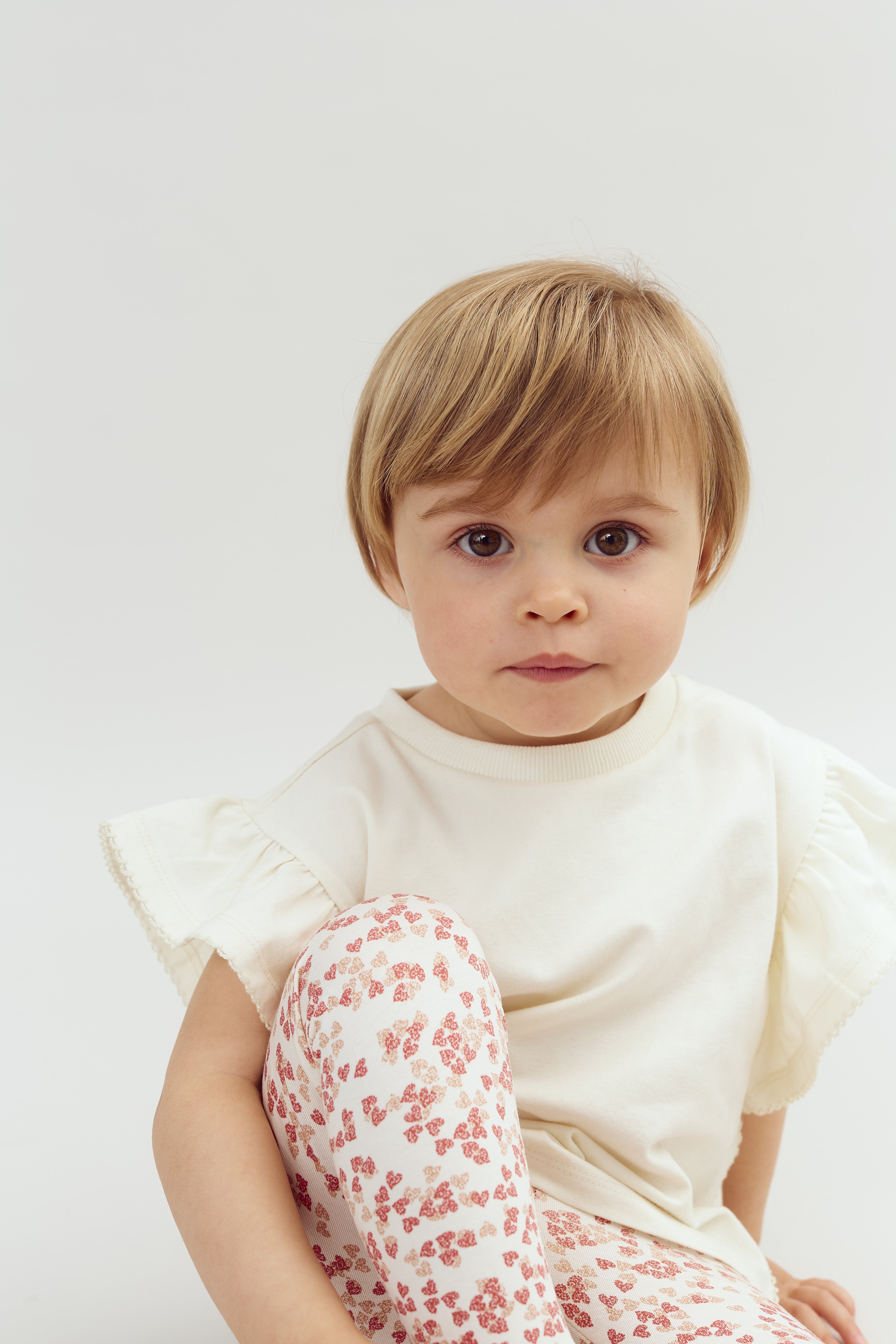 T-shirt met ruchesmouwen en picotsteek - Off White | 100254 Vilde