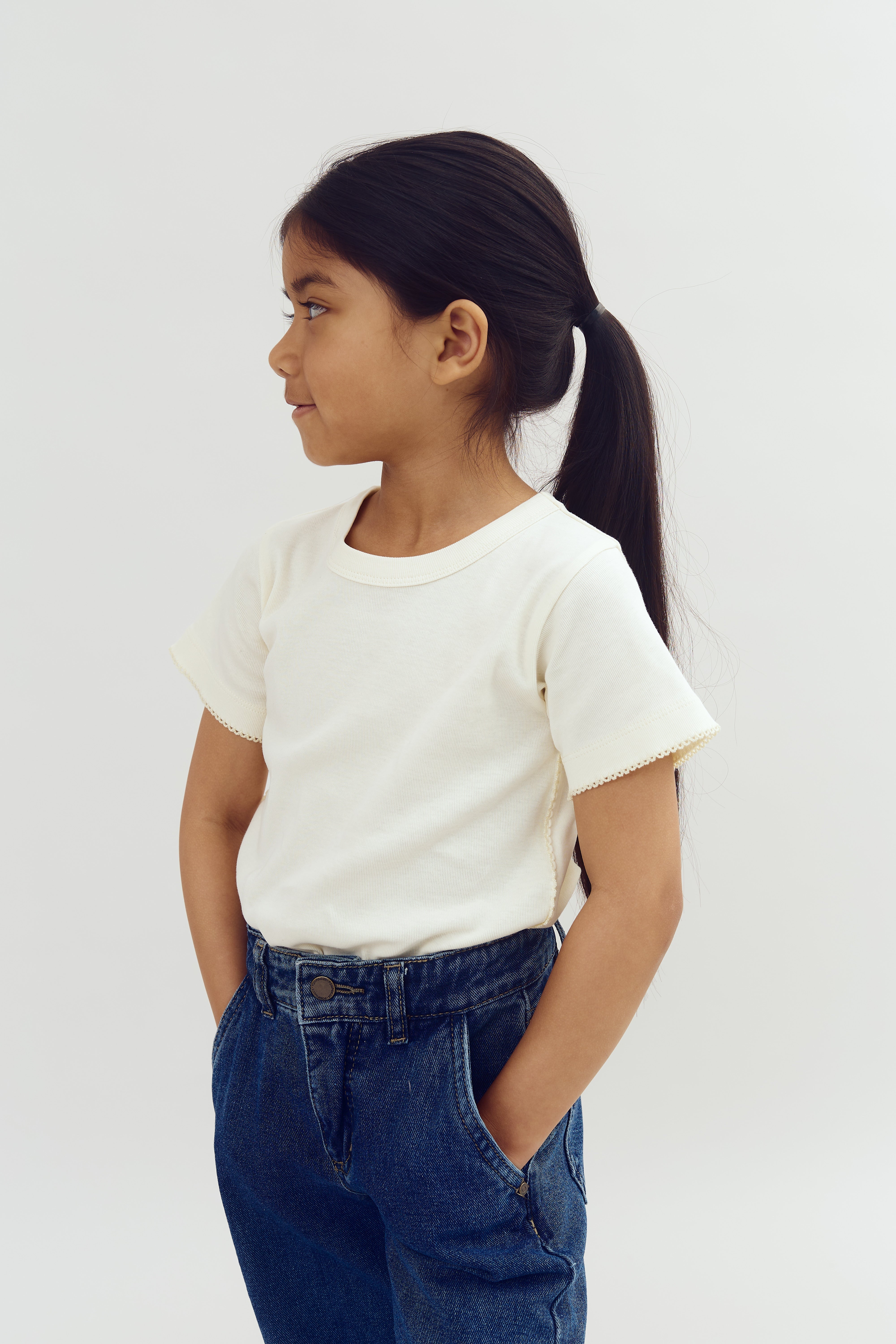 Getailleerd T-shirt met picotsteek - Off White | 100202 Tina