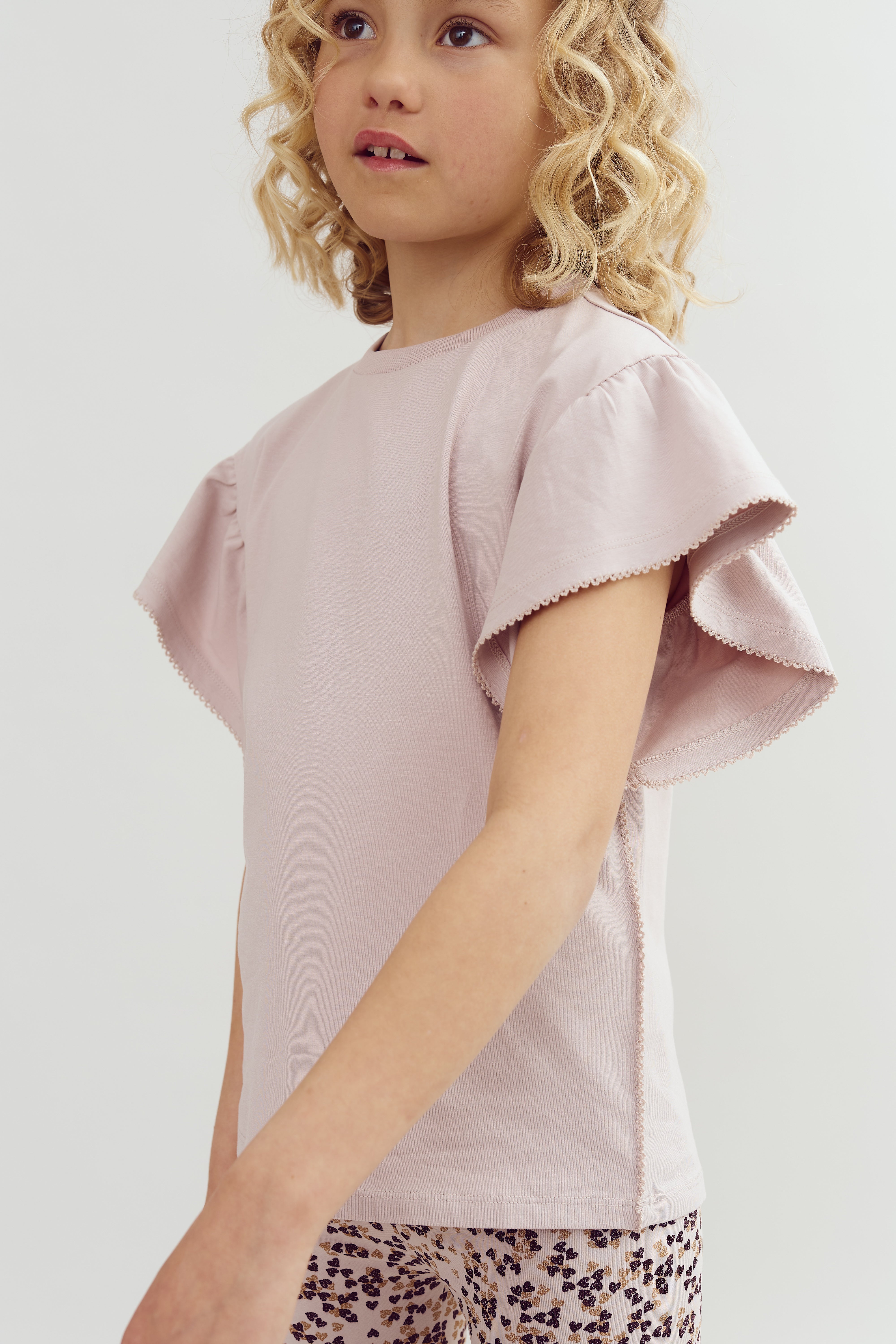 T-shirt met ruchesmouwen en picotsteek - Tween - Light Purple | 100385 Vilde