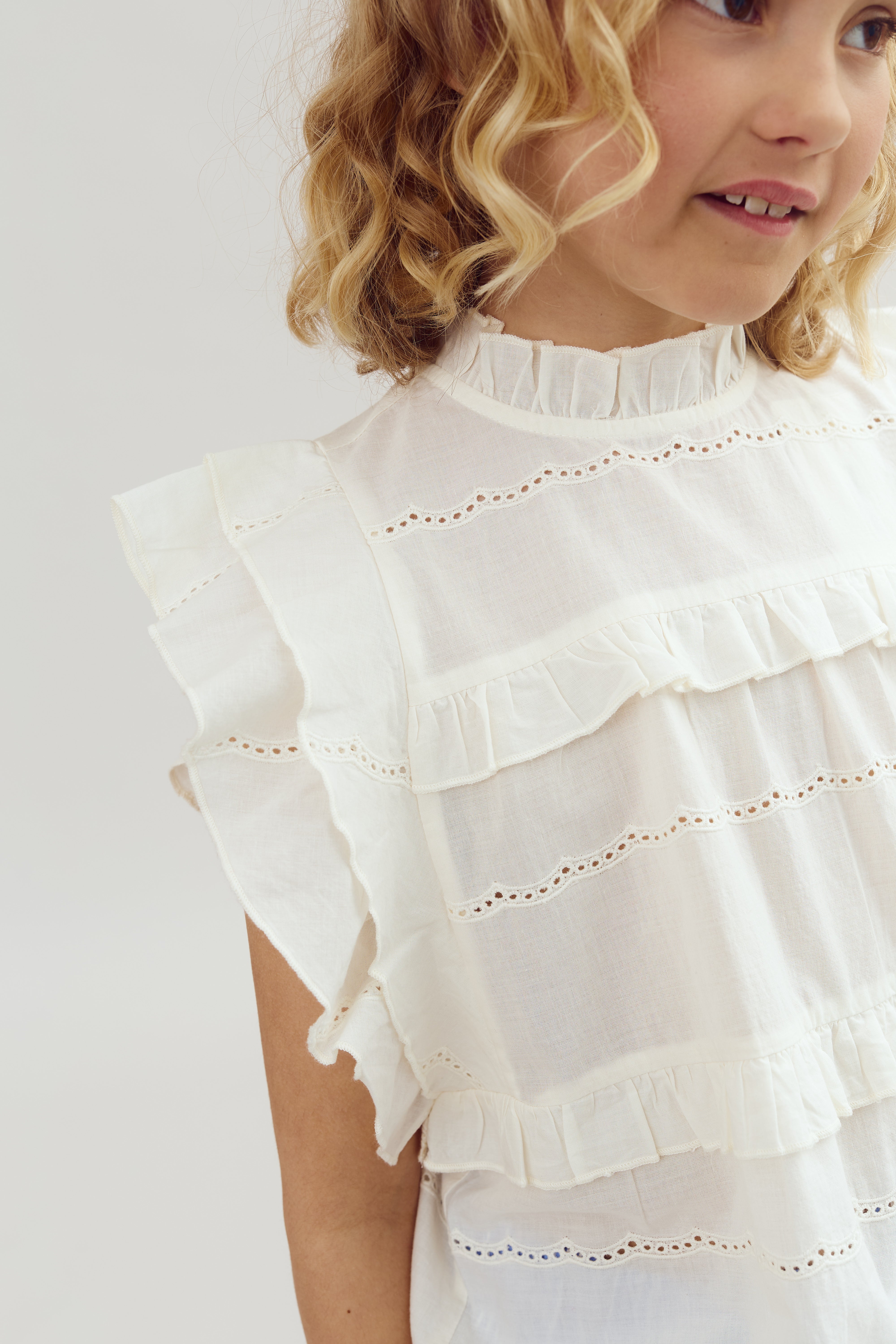 Mouwloze blouse met ruches - Tween - Off White | 100487 Frida