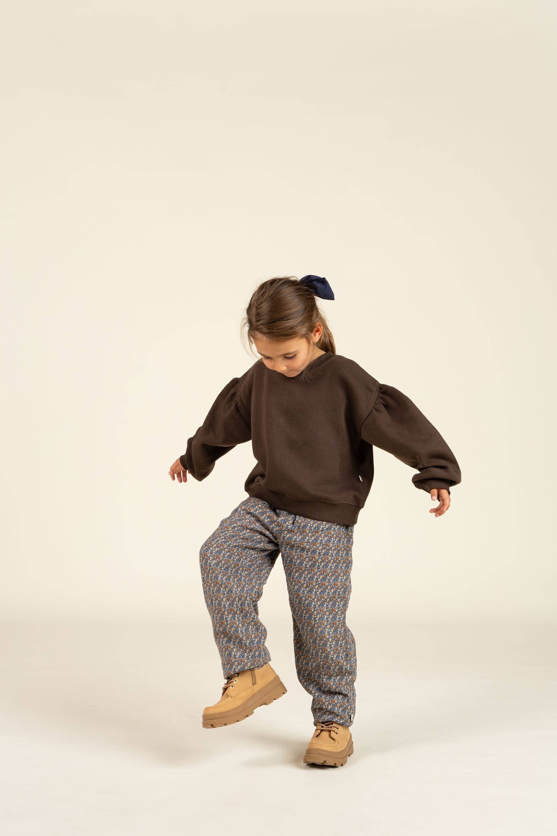 Gedrukte broek van dubbel gaas - Kids - Blue / Brown | 100733 Maggie