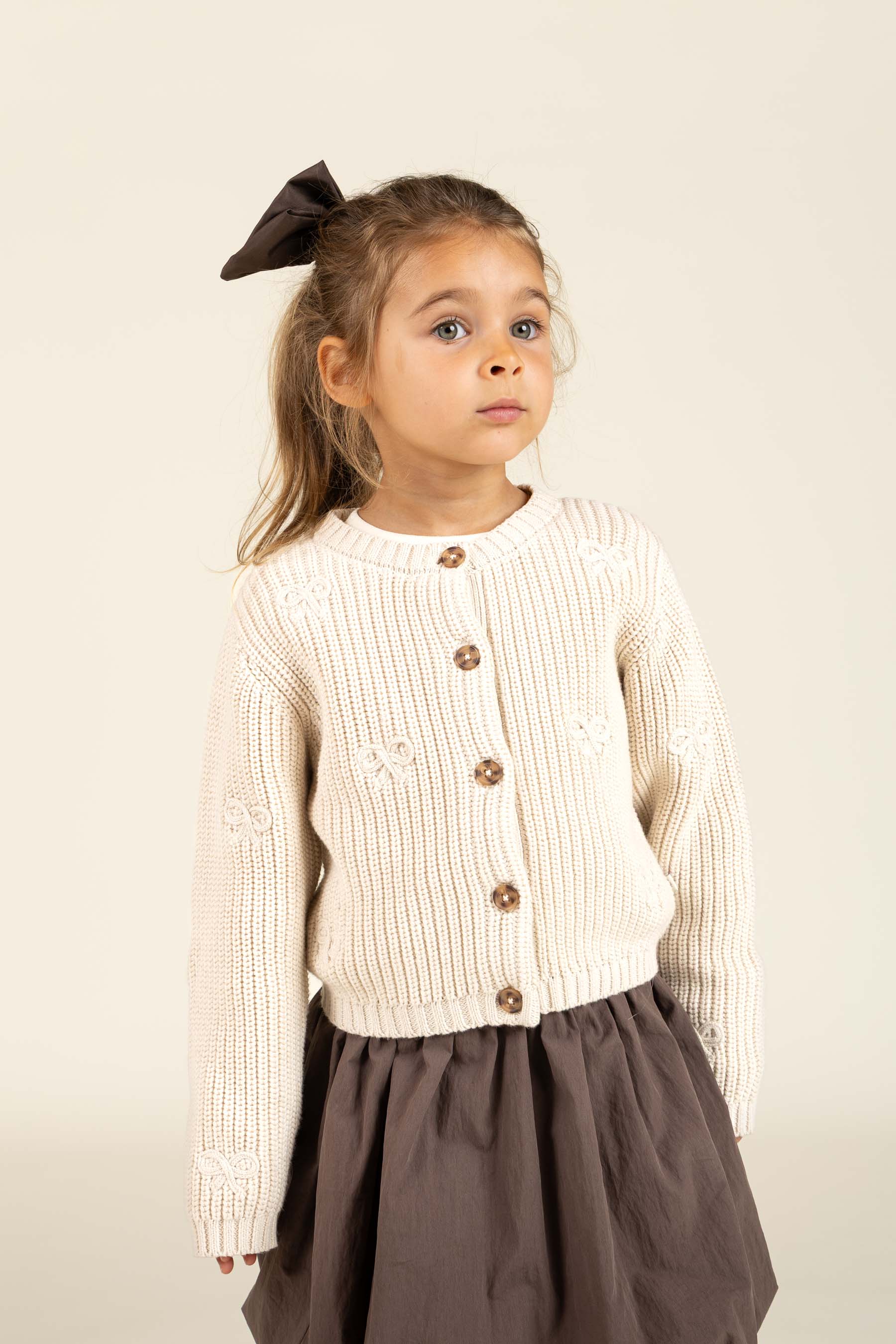 Gebreid katoenen vest met strikjes - Kids - Nature | 100790 Freya