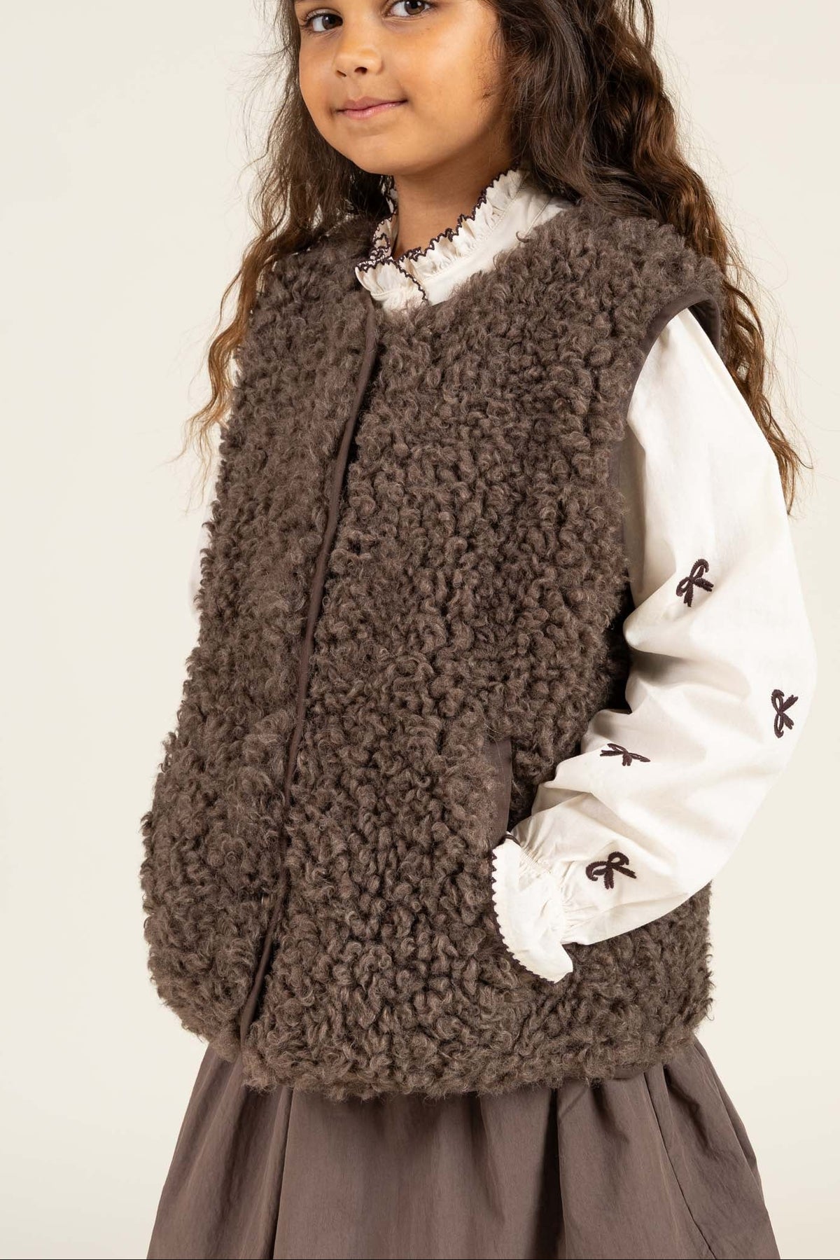 Bodywarmer van imitatiebont- Tween - Chocolate | 100553 Ellie