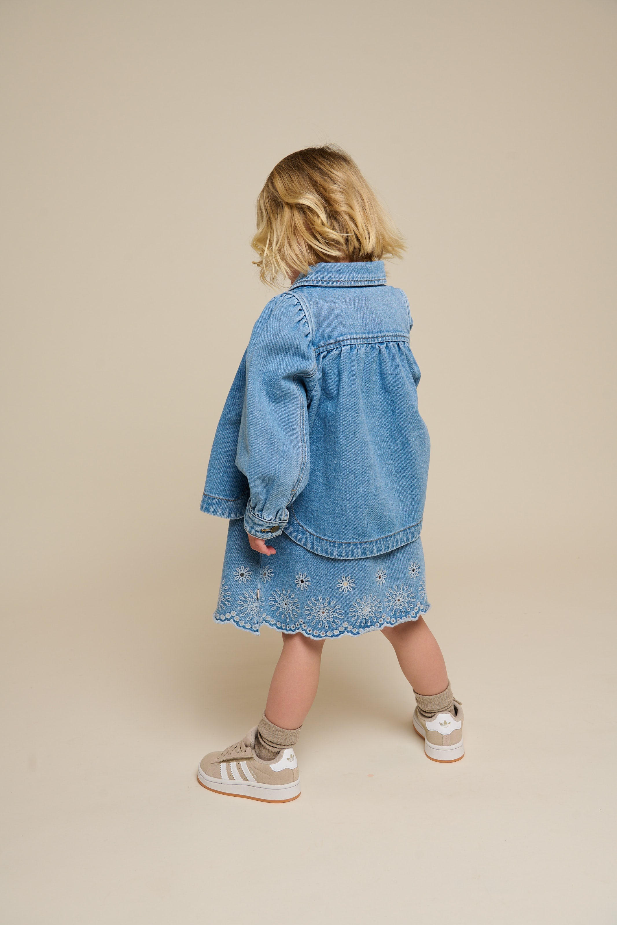 Geborduurde denim minijurk - Kids - Light Blue Denim | 101018 Vera