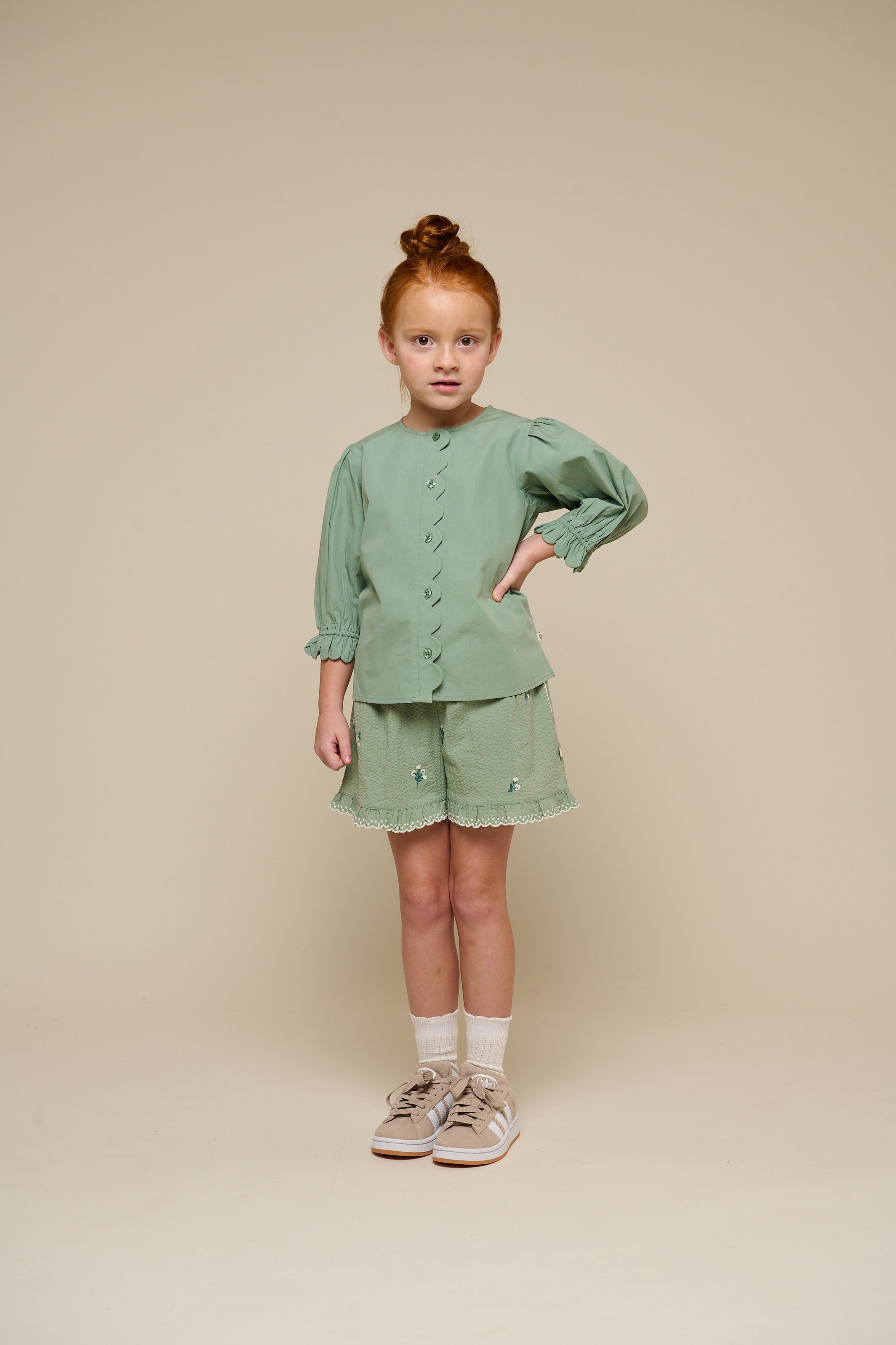 Geborduurde seersucker shorts - Tween - Dusty Green | 100985 Nora