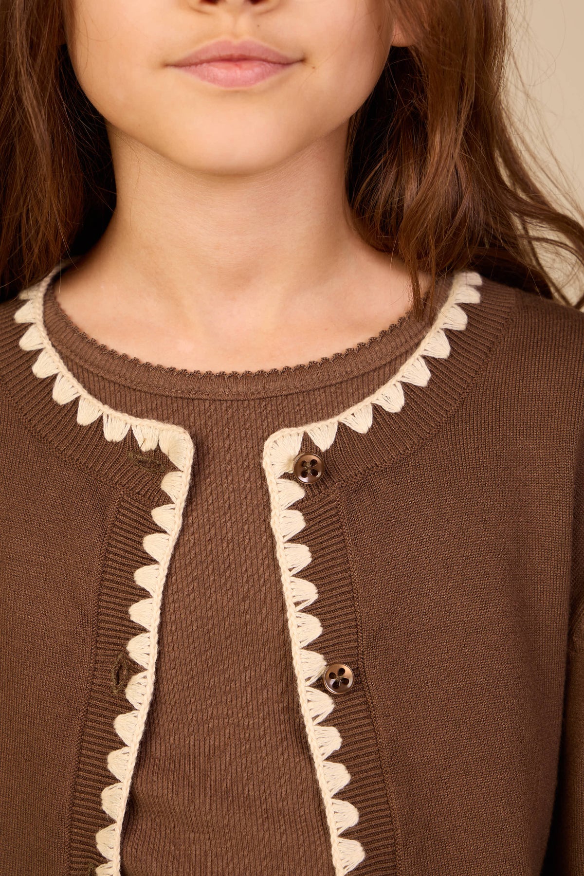 Cardigan met contrasterende stiksels Tween - Brown/Offwhite | 101633 Lia