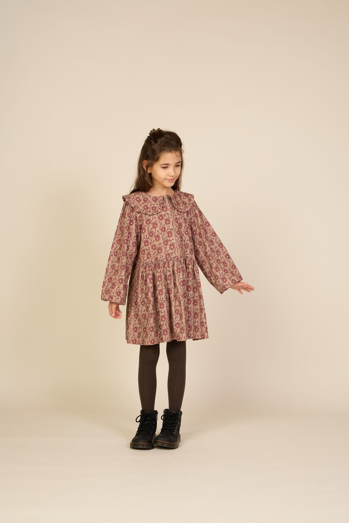 Gebloemde katoenen jurk met rucheskraag Tween - Rose/Bordeaux | 101426 Nova