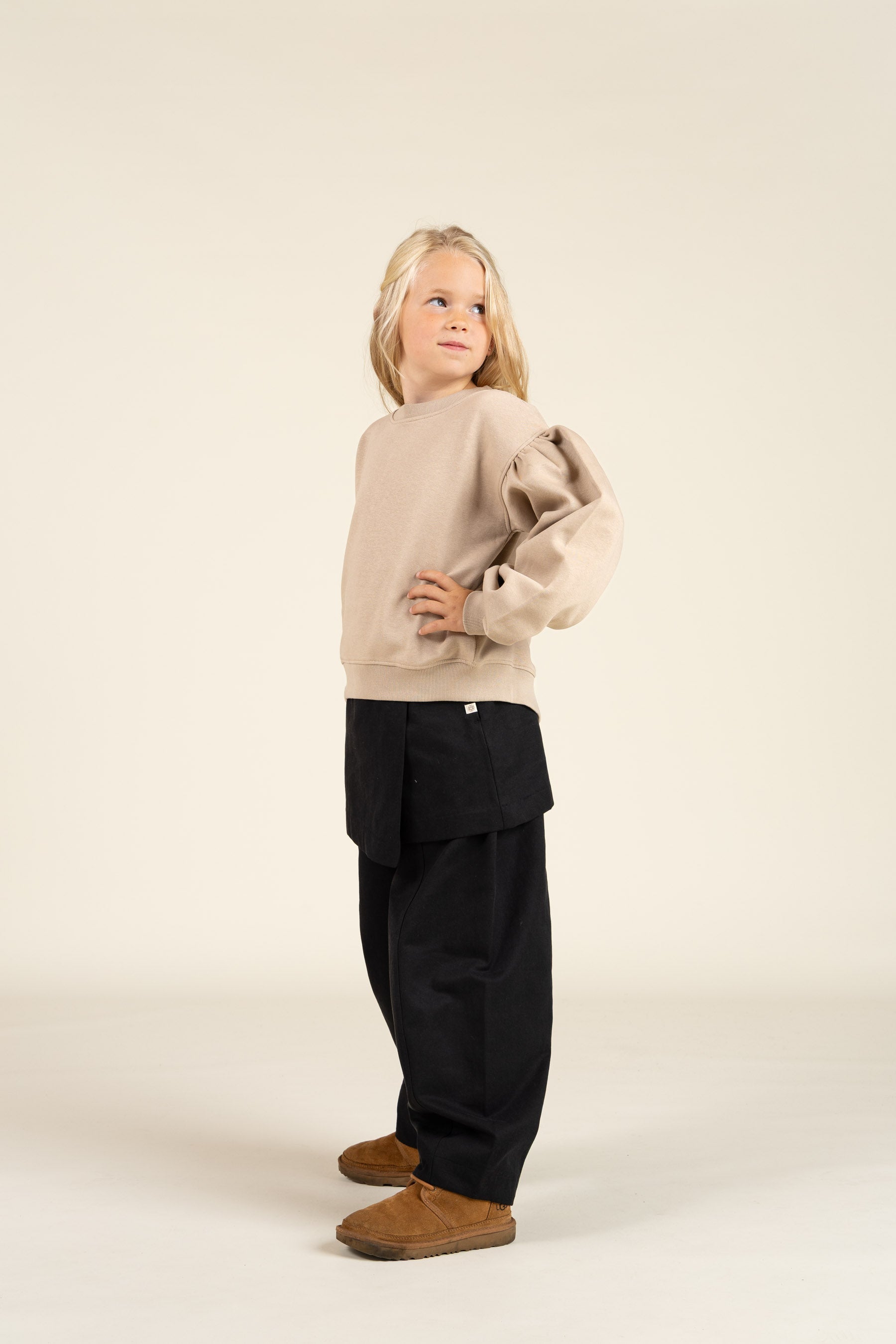 Tencel broek met barrel-pijpen - Tween - Black | 100133 Asta