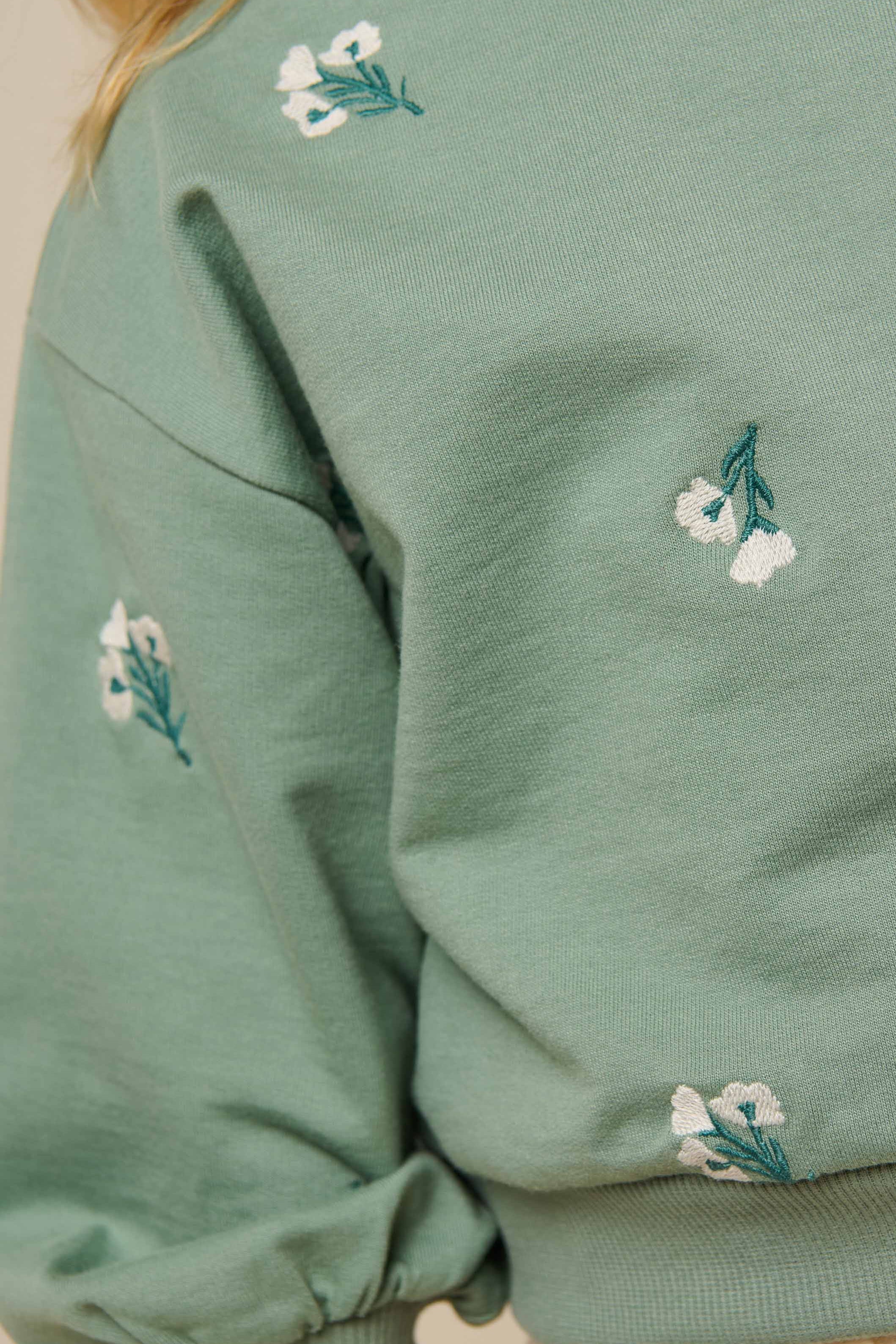 Geborduurd Crewneck Sweatshirt - Tween - Dusty Green | 101212 Kimber