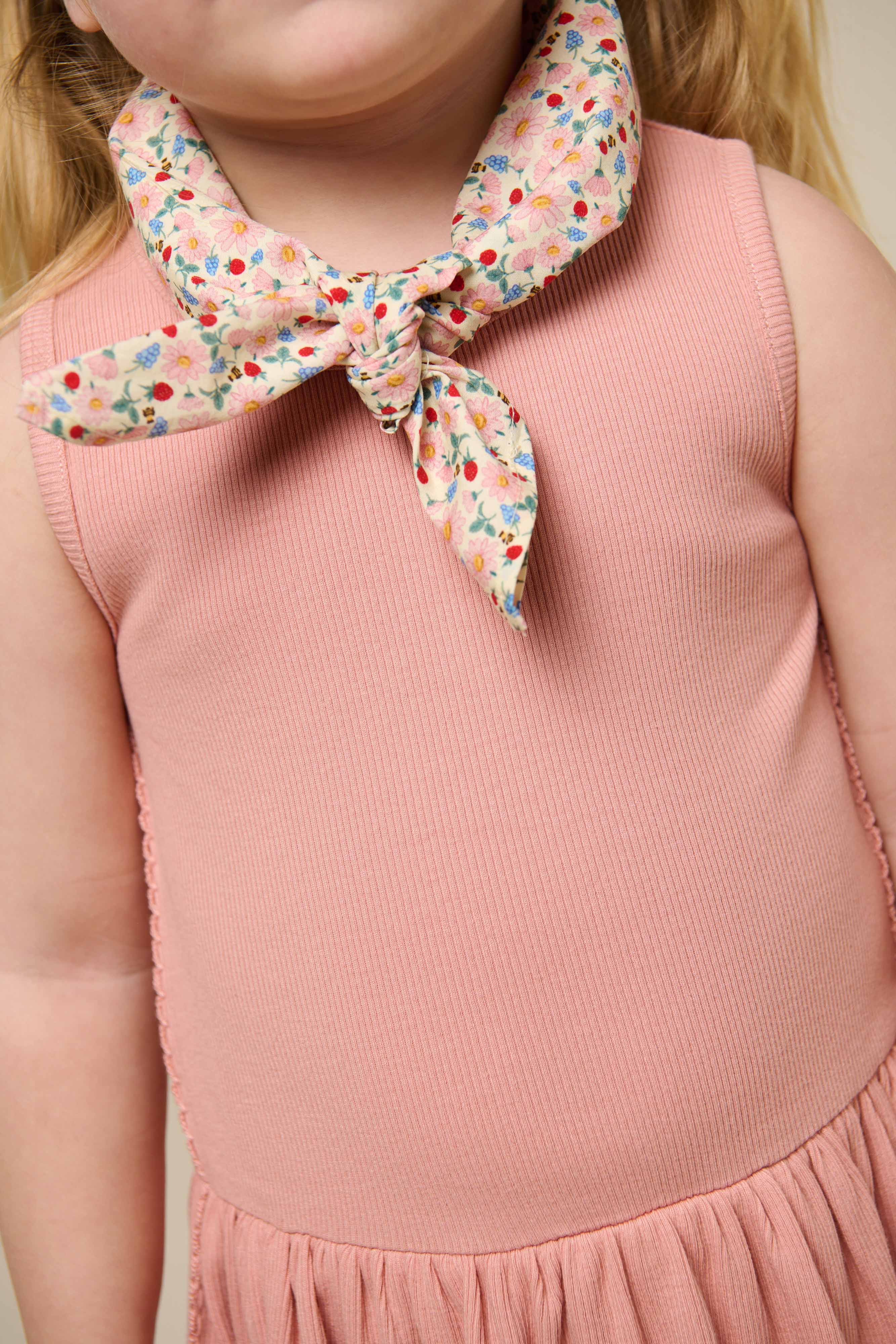 Mouwloze Modal Rib Jurk - Kids - Rose Tan | 101296 Lottie