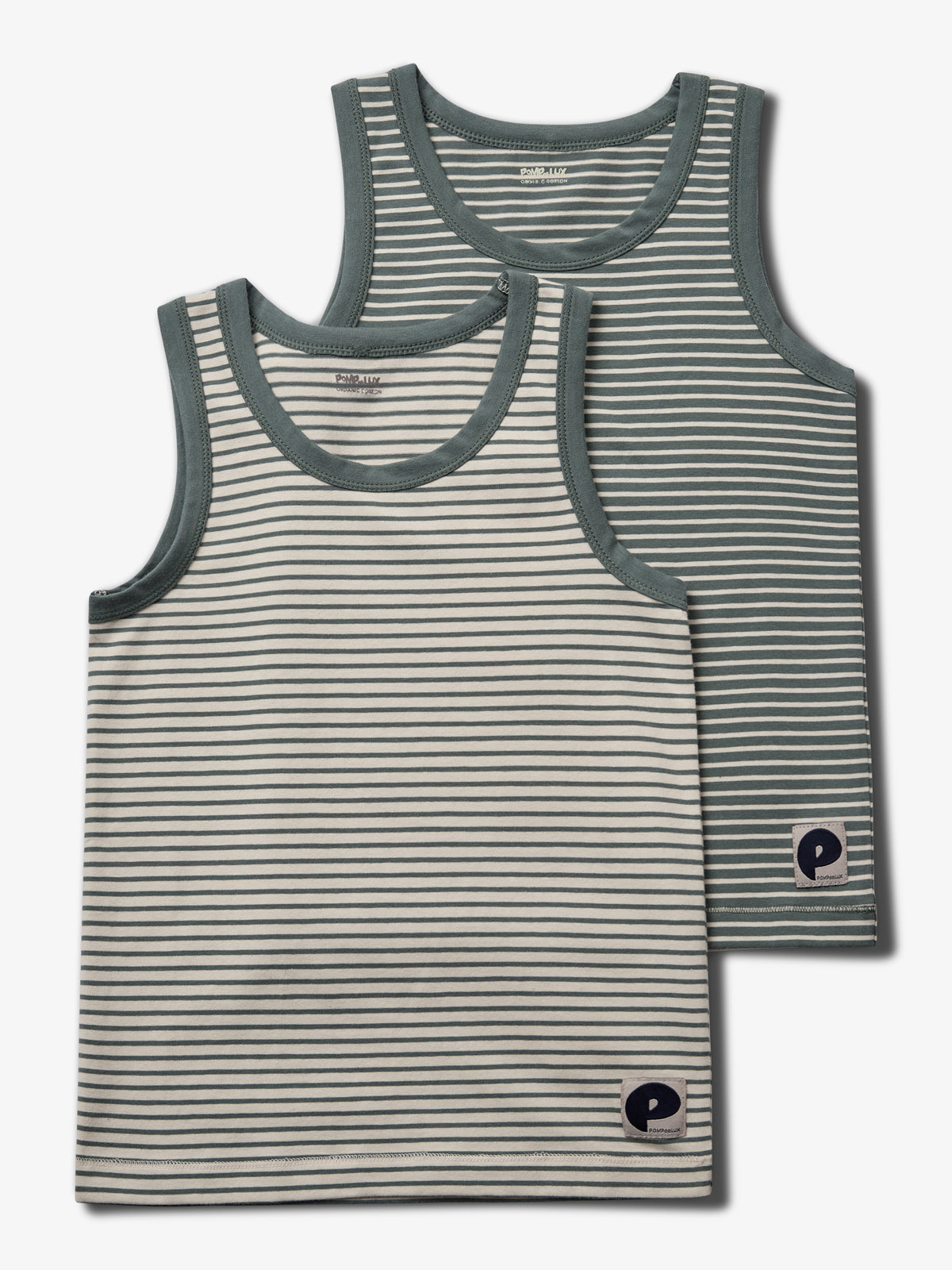 Twee gestreepte tanktops met groene randen en een donkerblauw "P" logo onderaan. De ene top ligt gedeeltelijk over de andere, tegen een witte achtergrond.