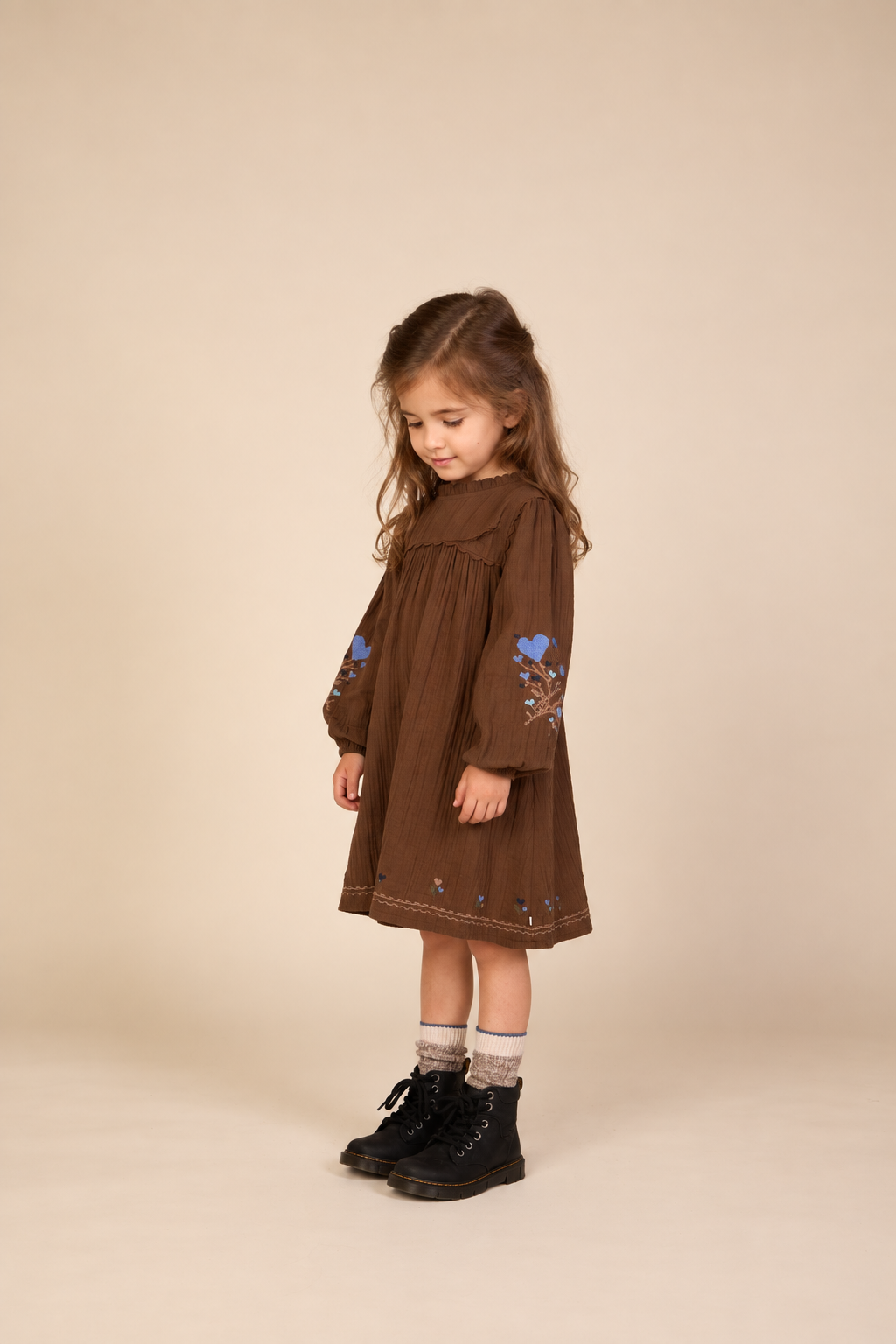 Double gauze jurk met kruissteekborduursel Kids - Brown | 101467 Laureen