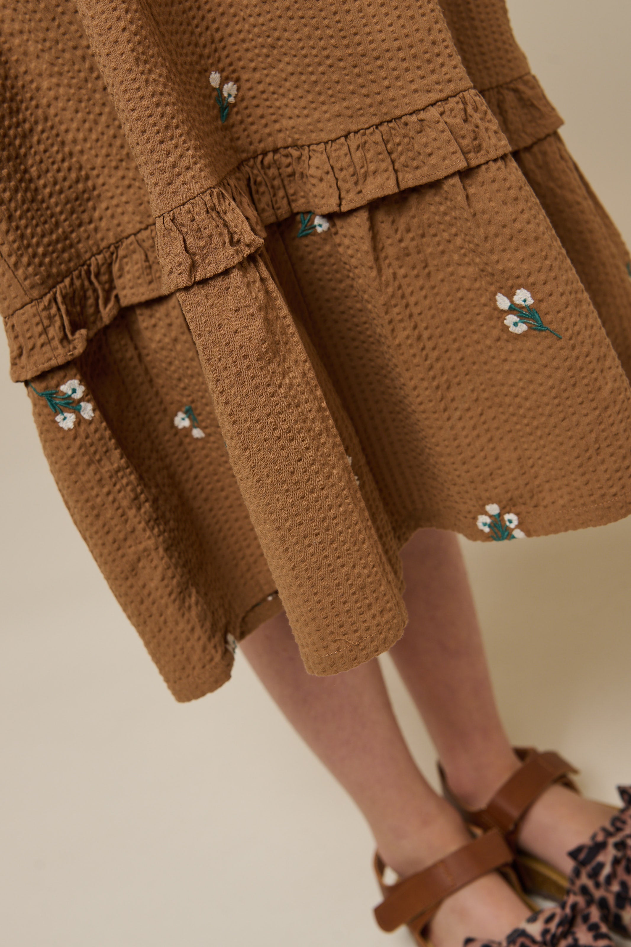 Geborduurde Seersucker Jurk - Tween - Coconut | 100979 Nora