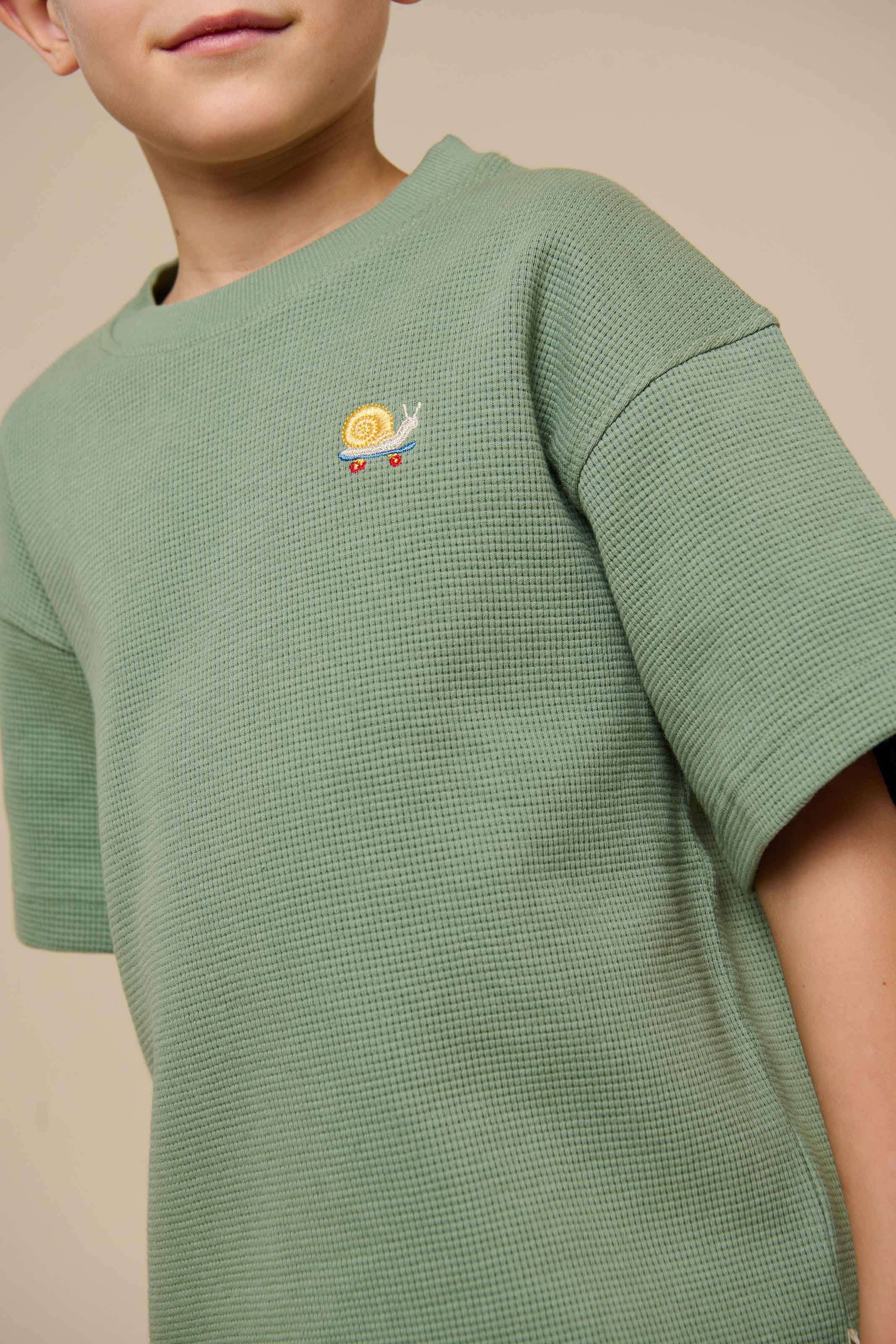 Wafel T-shirt - Tween - Dusty Green | 101156 Evan