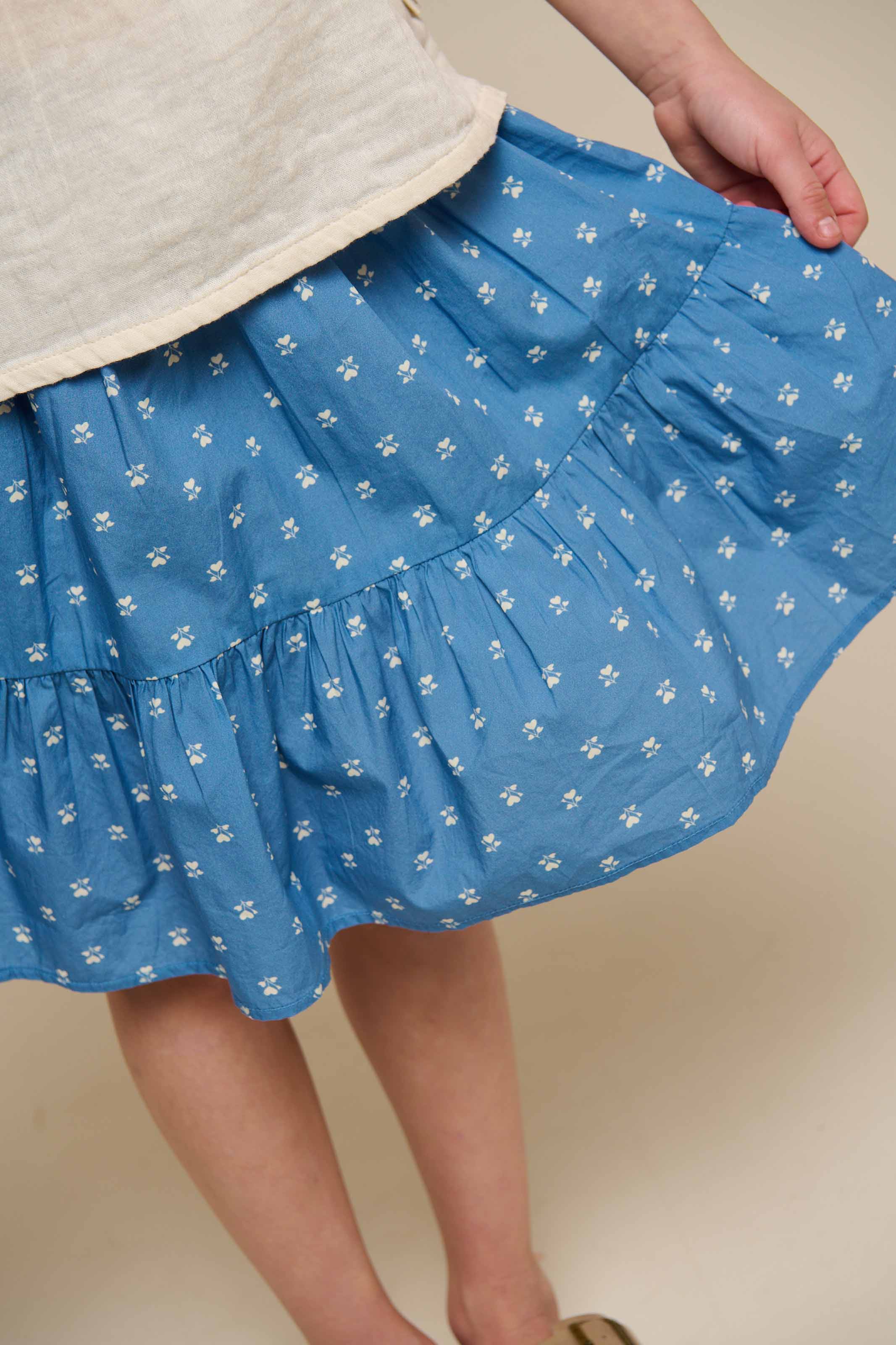 Rok van bedrukt poplin - Tween - Dusty Blue | 101085 Camilla
