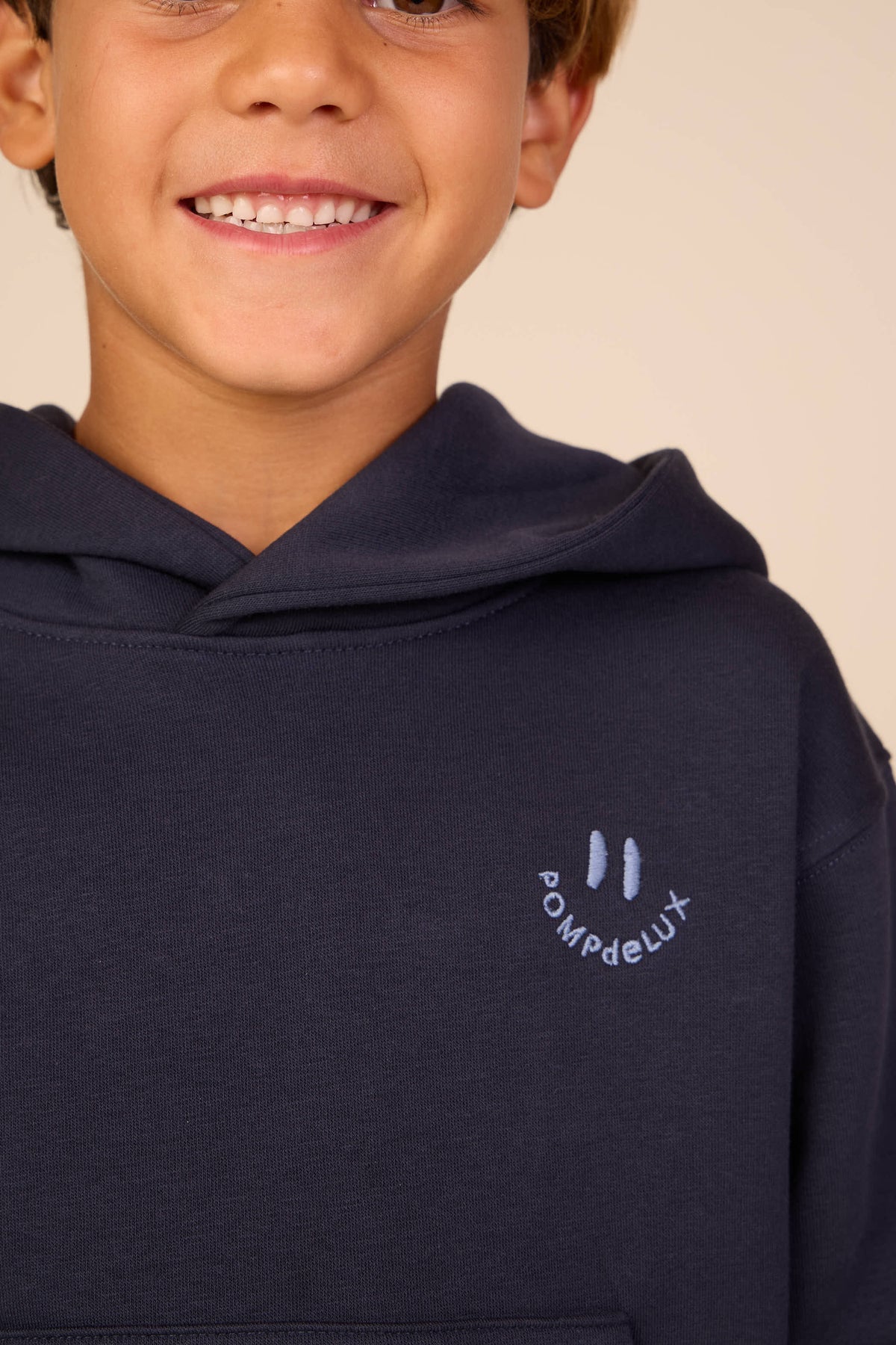 Hoodie met smileyborduursel Tween - Navy | 101580 Andrew
