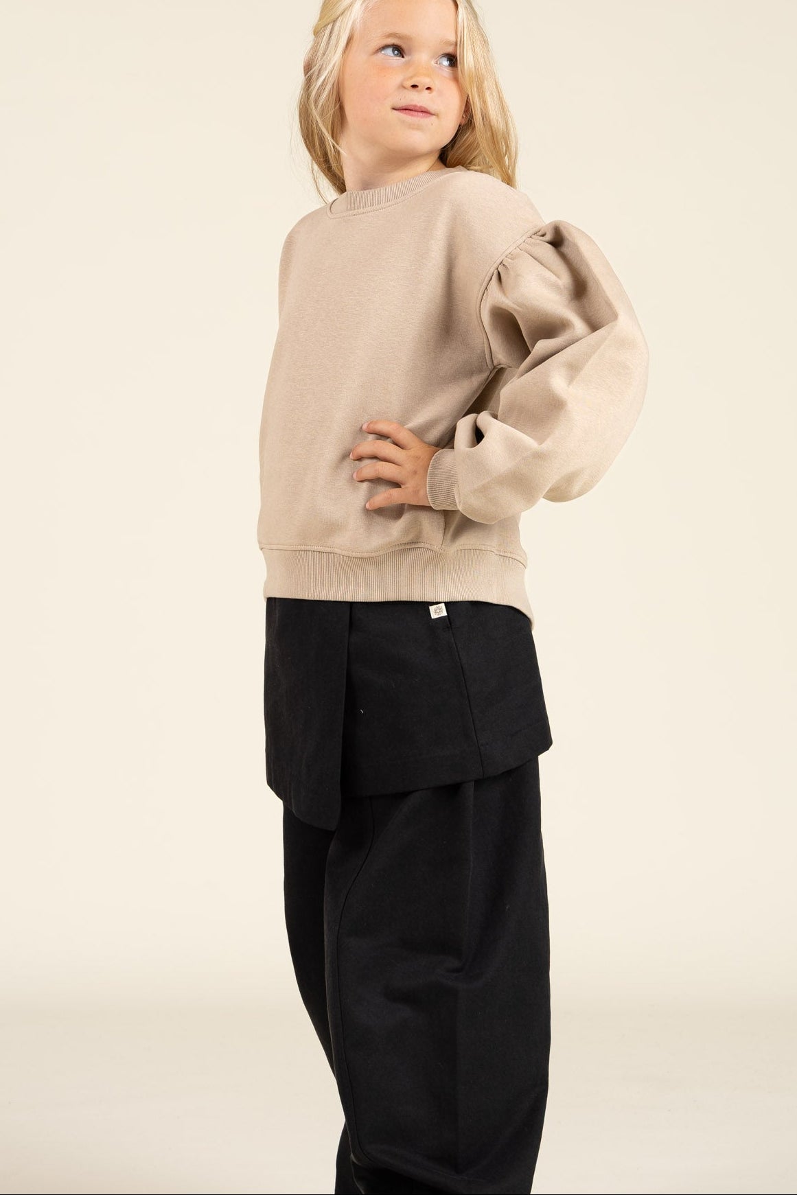 Tencel broek met barrel-pijpen - Tween - Black | 100133 Asta