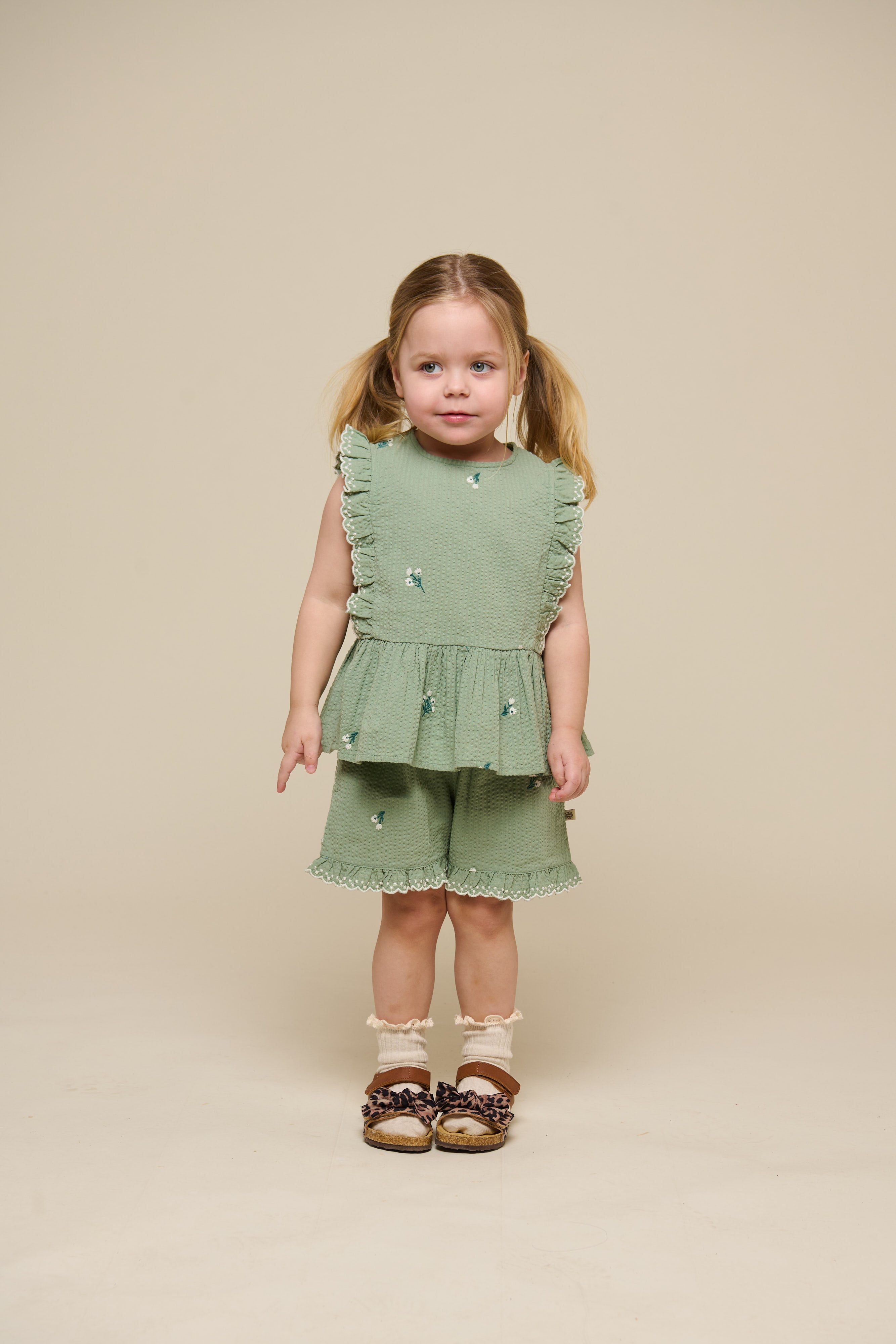 Geborduurde Seersucker Top - Kids - Dusty Green | 100980 Nora