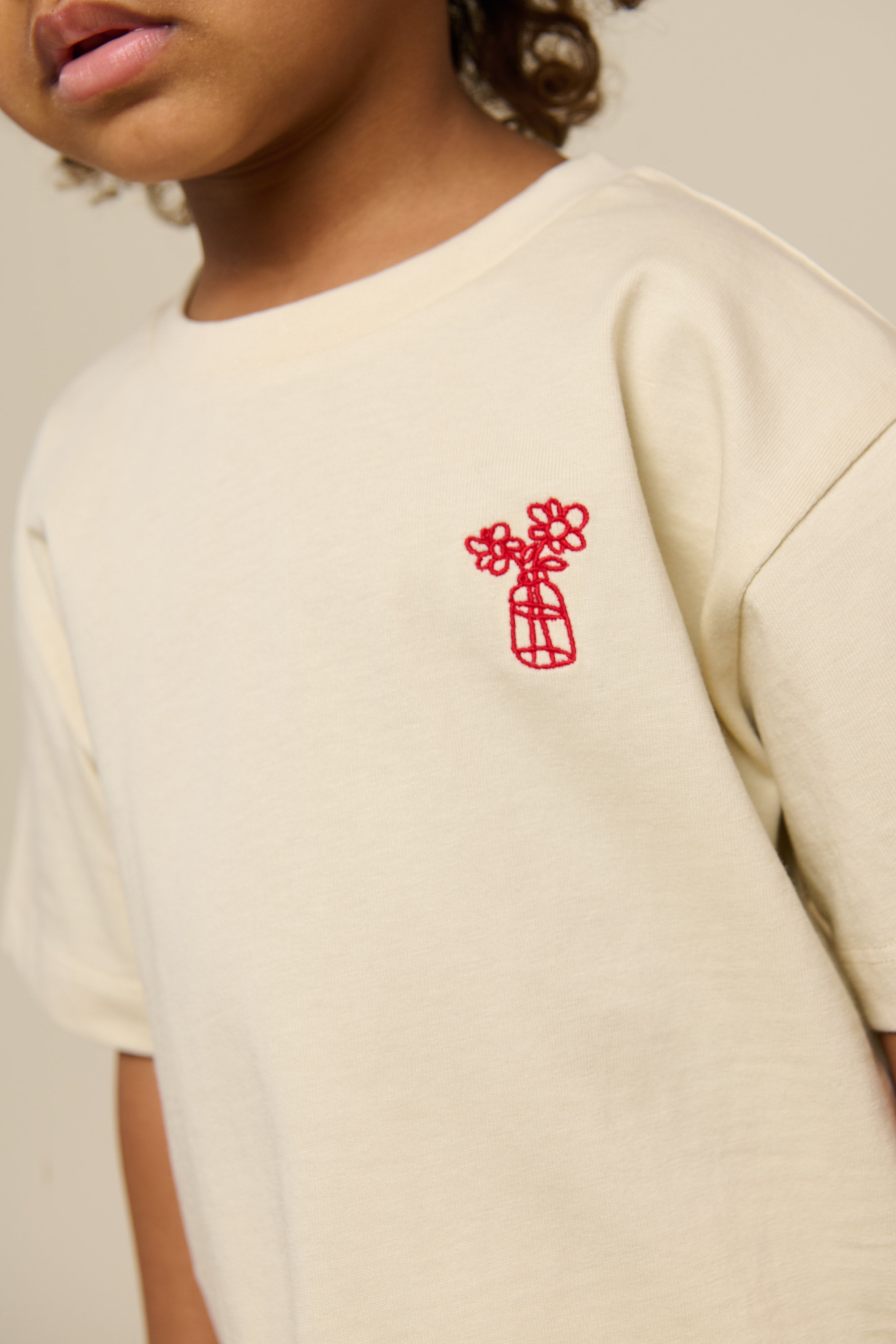 Cool Times T-shirt - Kids - Offwhite | 101247 Kira