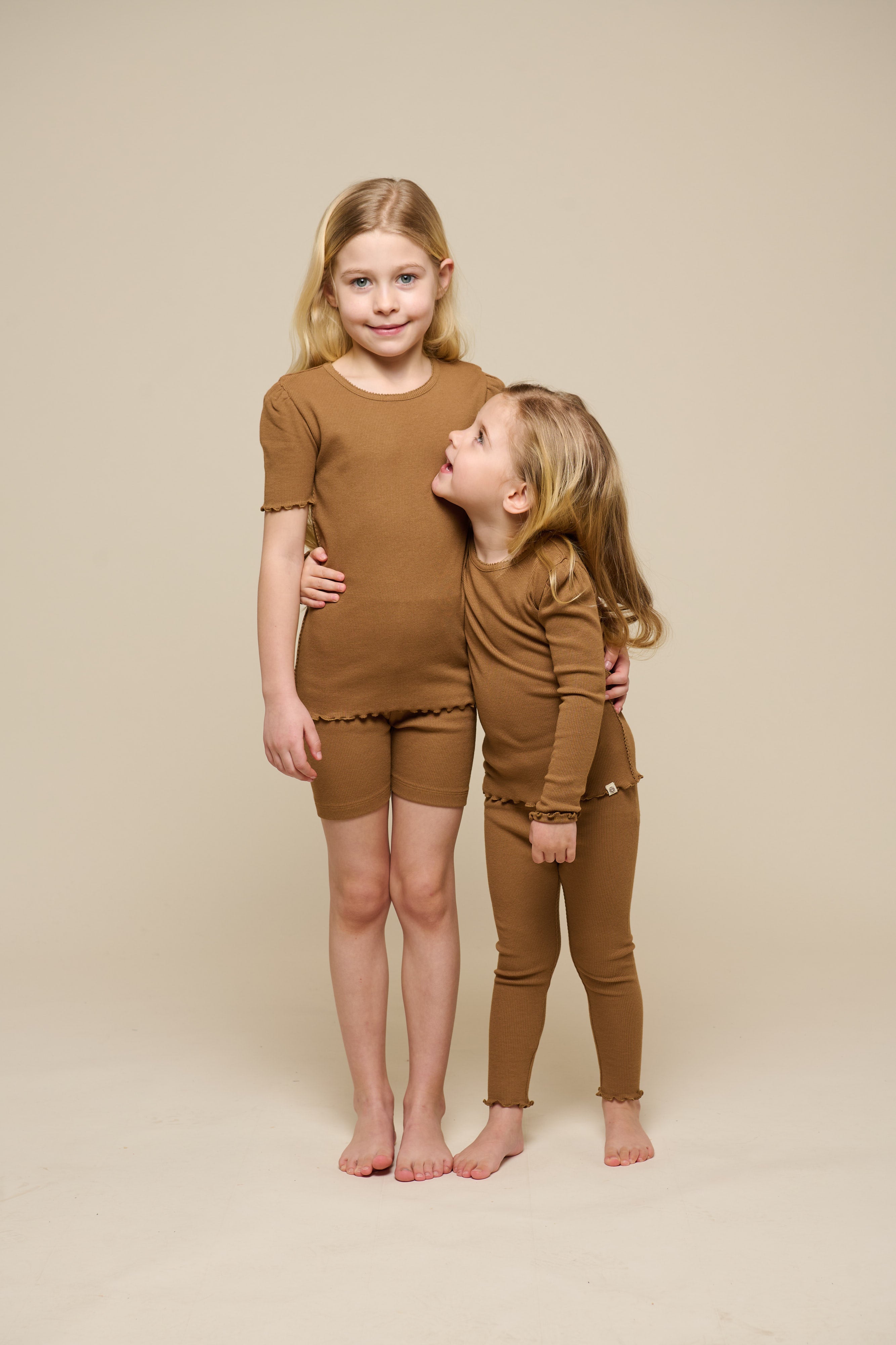 Korte Modal Rib leggings - Kids - Coconut | 101316 Lottie